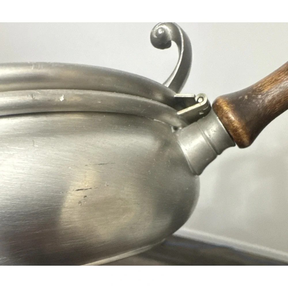 Vintage WEB‎ PEWTER Silent Butler Crumb Catcher #1177 Wood Handle -Sm. Dent